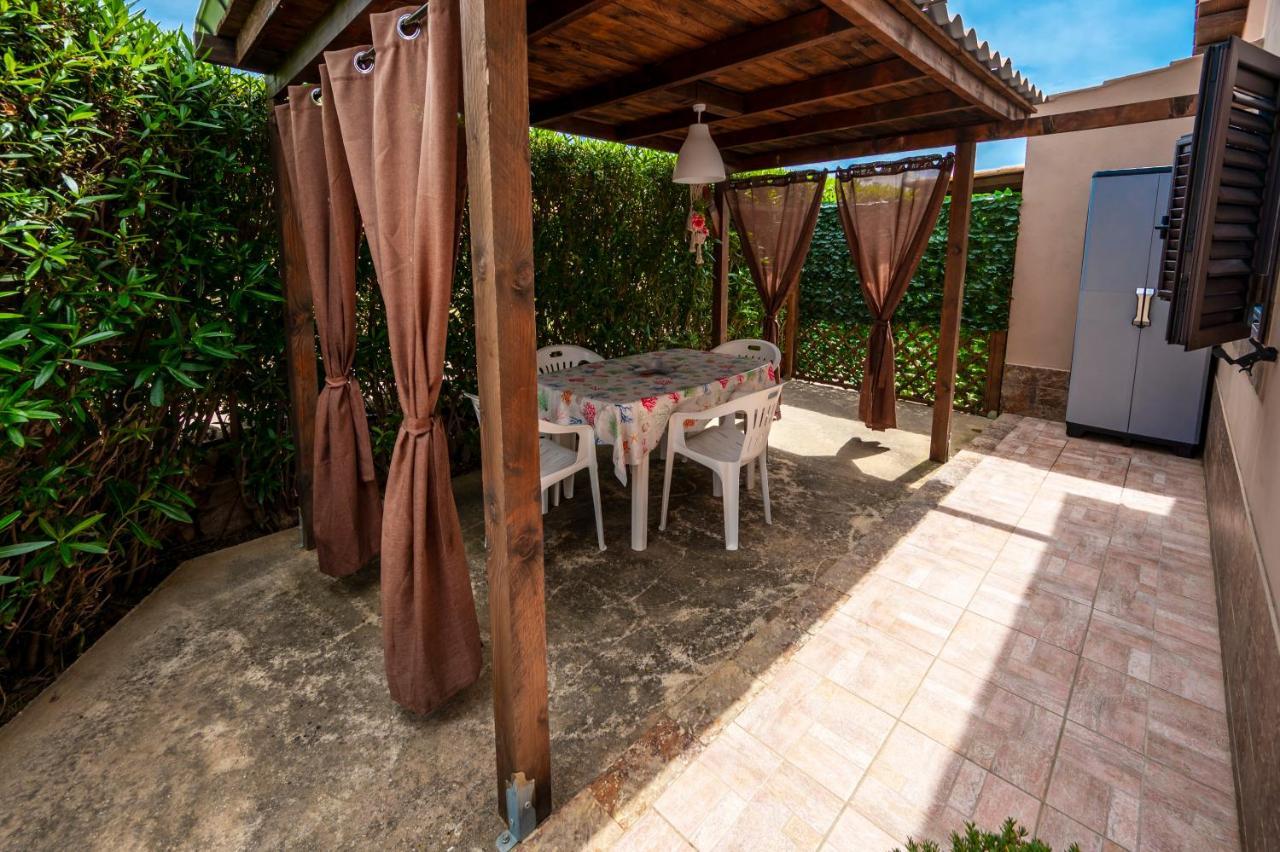 アヴォラ Casa Carmenヴィラ エクステリア 写真
